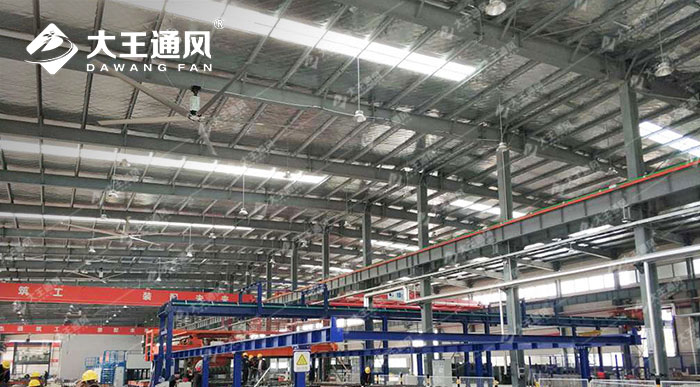 山東某製造車(chē)間工業(yè)大吊扇
