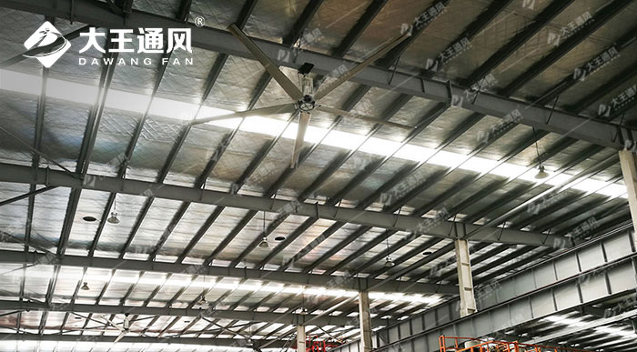 大型汽車(chē)部件車(chē)間安裝工業(yè)大風(fēng)扇通風(fēng)降溫