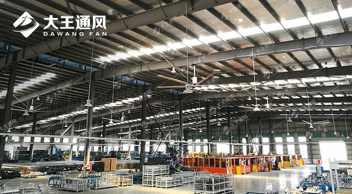 工業(yè)吊扇和落地扇哪個(gè)更合適車(chē)間使用呢？