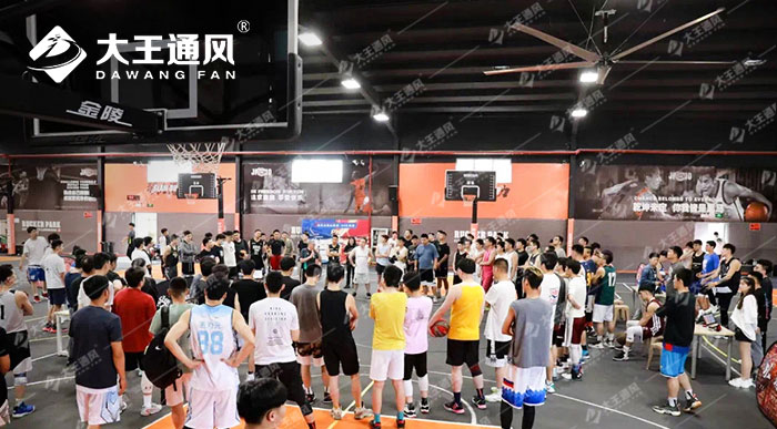 立式工業(yè)大風(fēng)扇助力夏季提升地攤收益